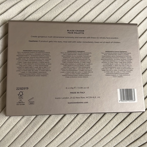 🎉HP🎉Iconic London Blaze Chaser Face Palette - Picture 4 of 5